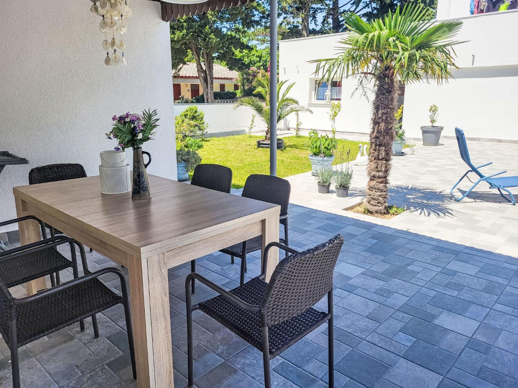 Holiday Home Matea By Interhome Nin Exterior photo